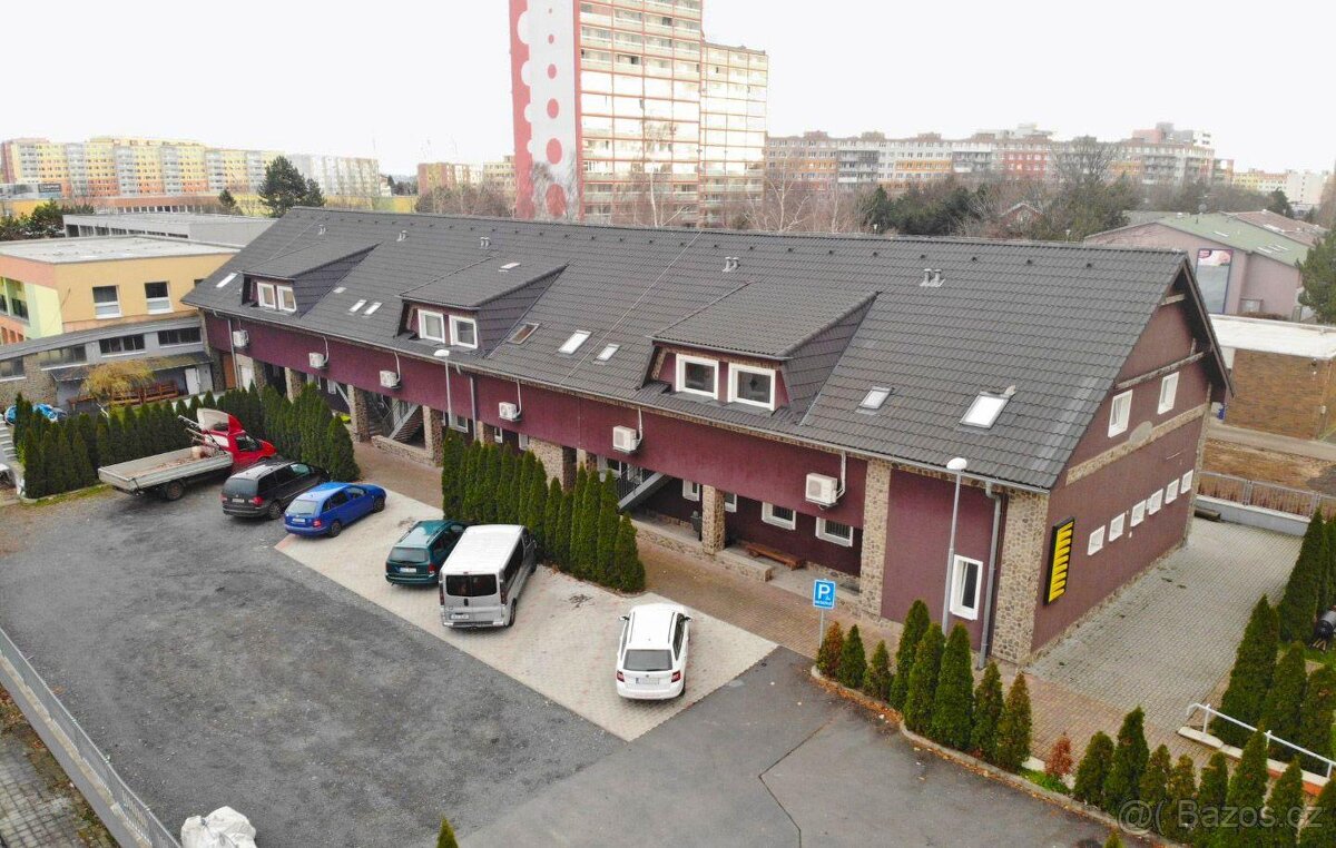 Pronájem kanceláře v ulici Růžová 1425 v Mostě - 5