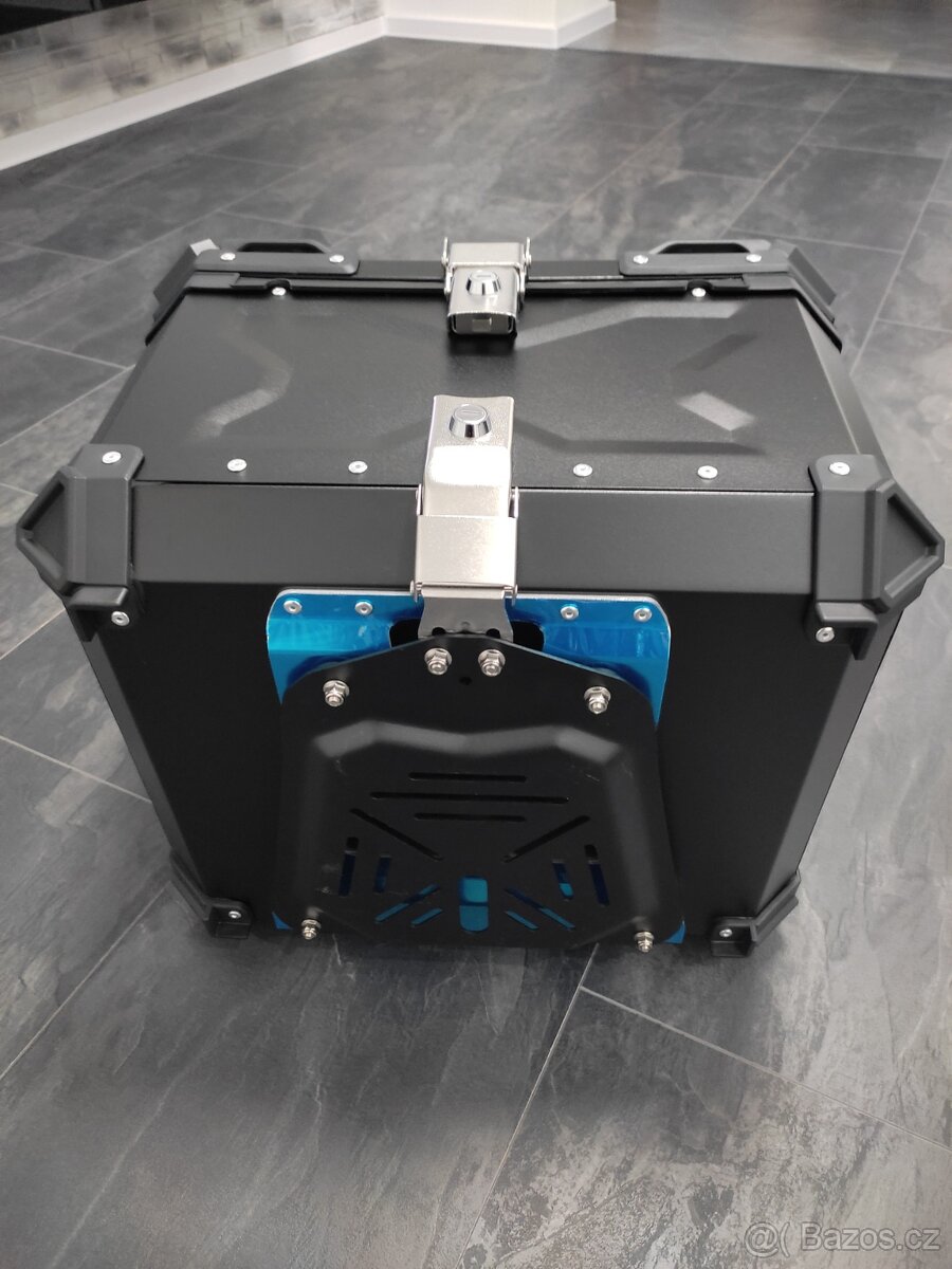 Univerzální hliníkový moto kufr 55L (Topcase) - 5