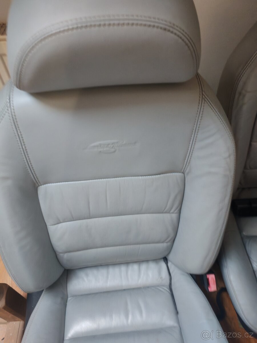 Superb 1 sedačky laurin a klement - 5