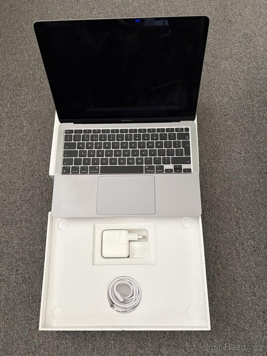 Macbook Air 13" M1 8 GB RAM | 256 SSD | TOP stav - 5