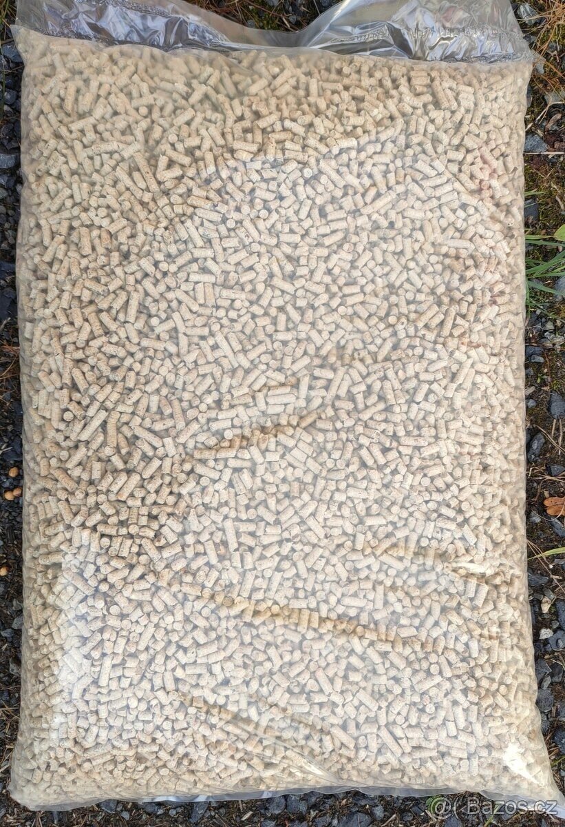 Brikety RUF, NESTRO, Valcové noční, Pelety, Dřevo - 5