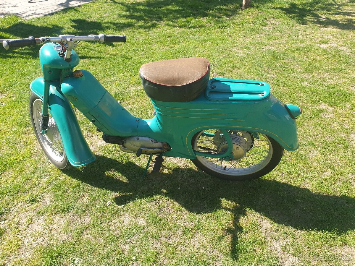 Jawa 555 - 5