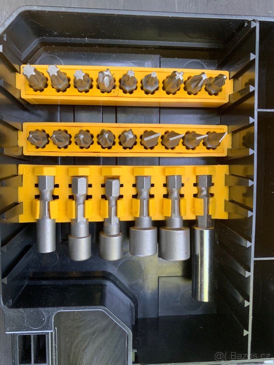 Velká sada DEWLT - 5