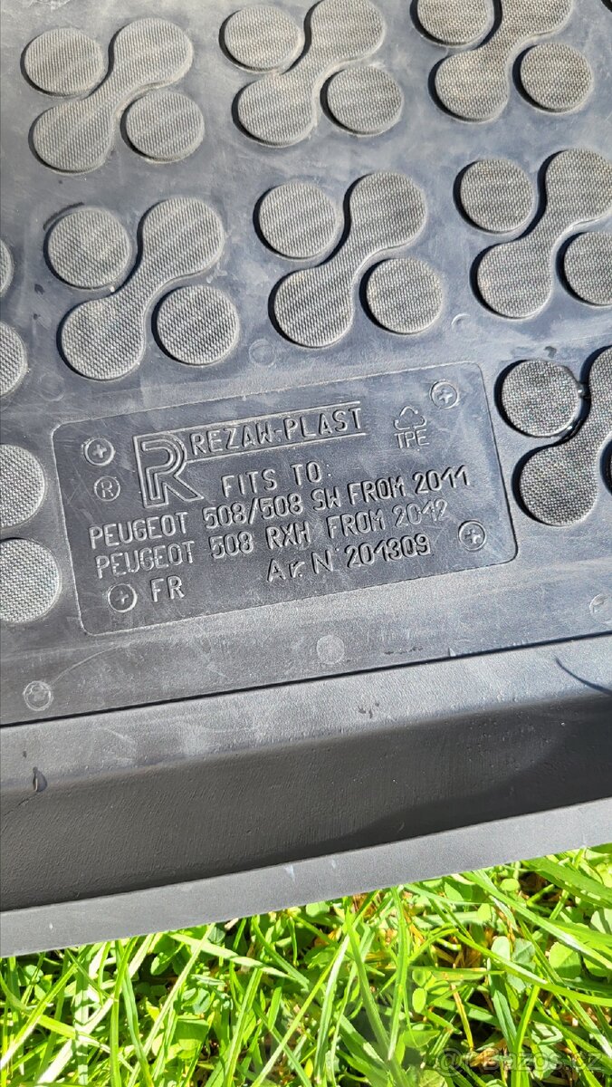 Gumové koberce do Peugeot 508 - 5