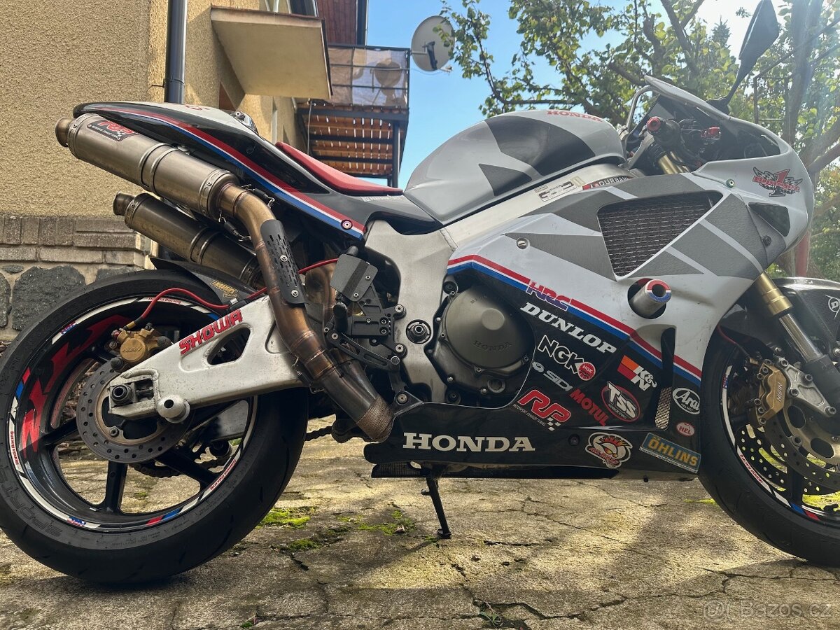 Honda VTR 1000 SP2 - 5