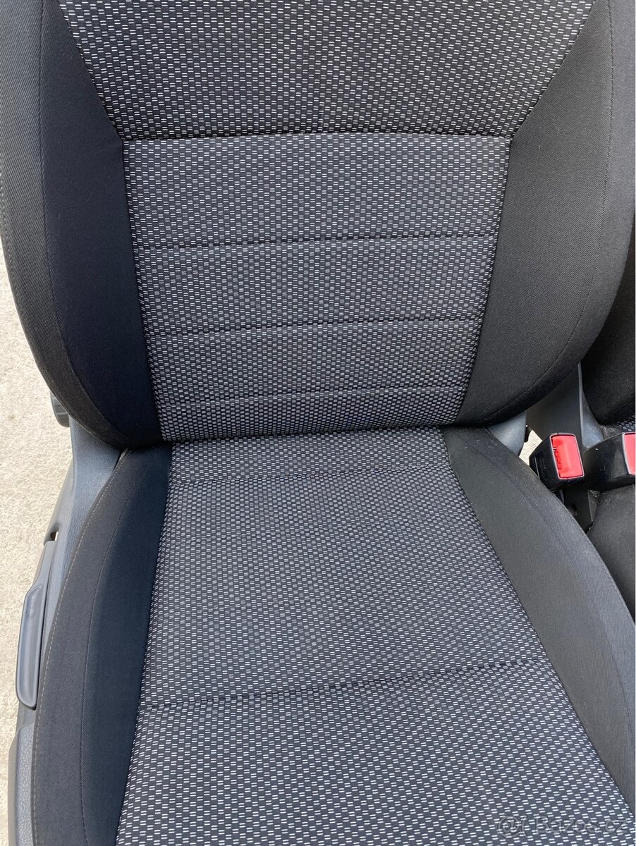 Sedačky Octavia 3 - s výhřevem / bez výhřevu - 5