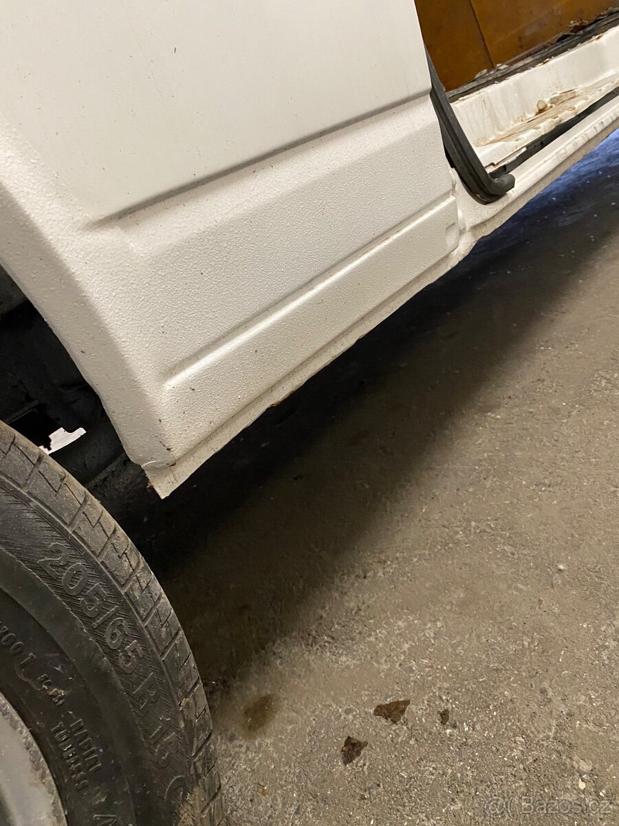 VW Transporter T4 2,5 tdi 75kw - 5