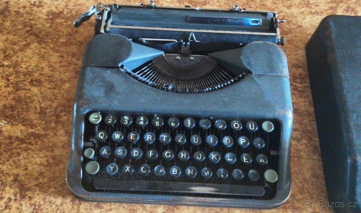 Prodám švýcarský starožitní psací stroj Hermes Baby - 5