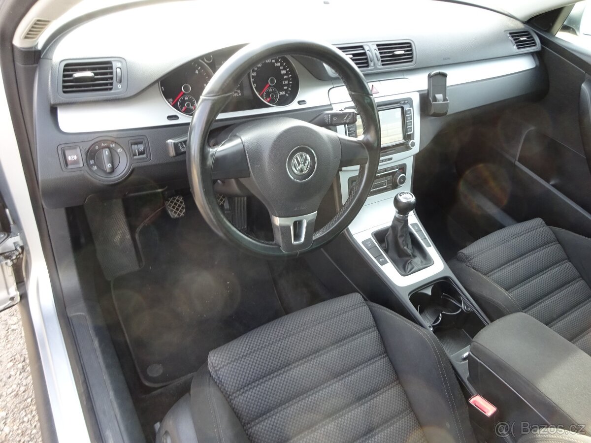 VW Passat 2.0 TDI Variant r.v.2011 (103 kw) stk:8/2026 - 5