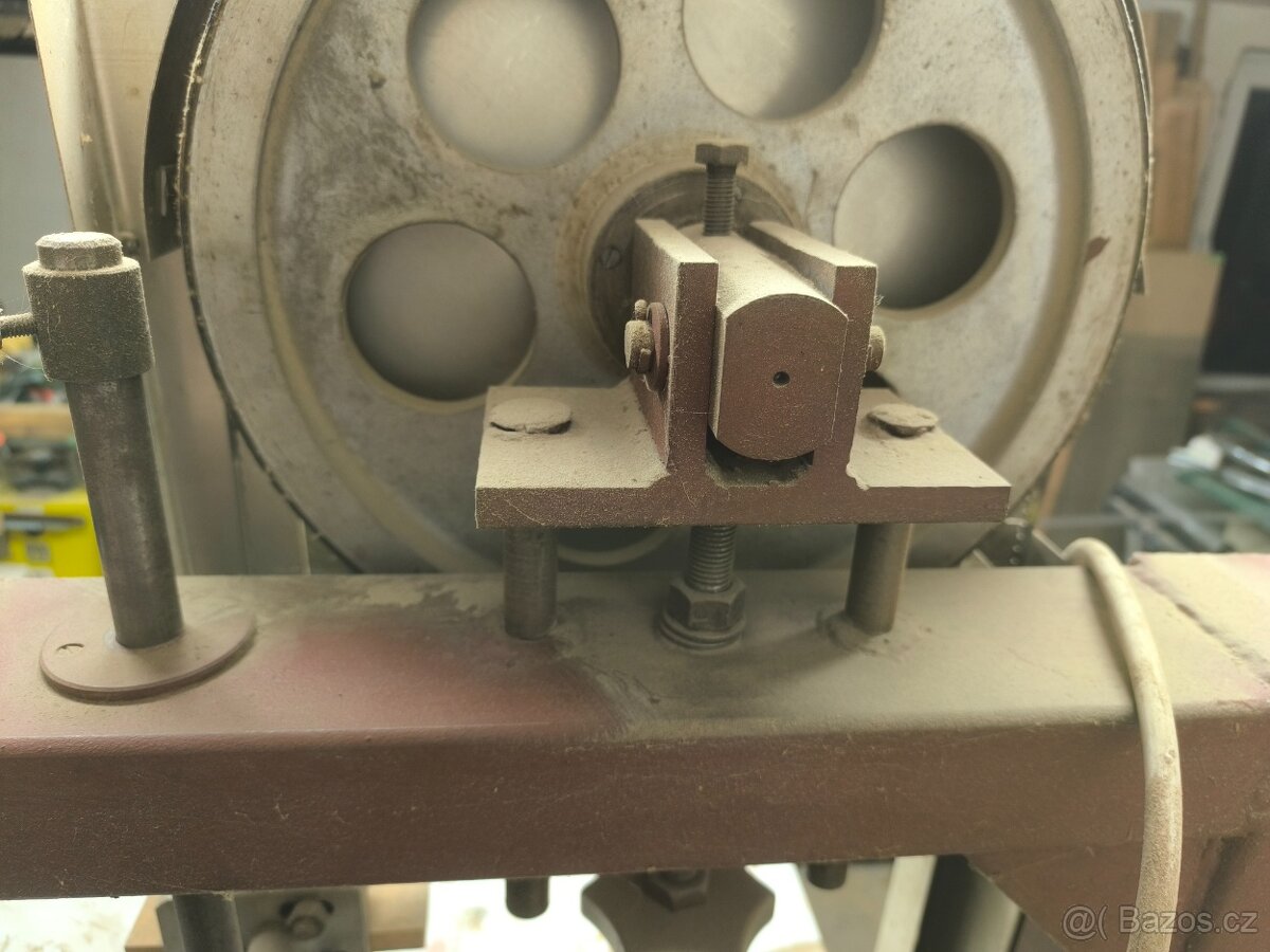 Pásová pila+ 3 nové pásy. - 5