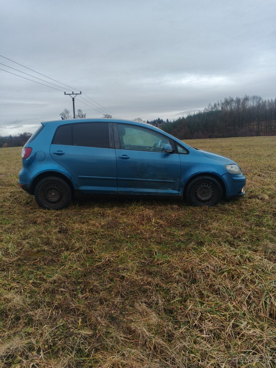 Volkswagen Golf Plus 2.0 TDI 103 kW NOVÁ STK - 5