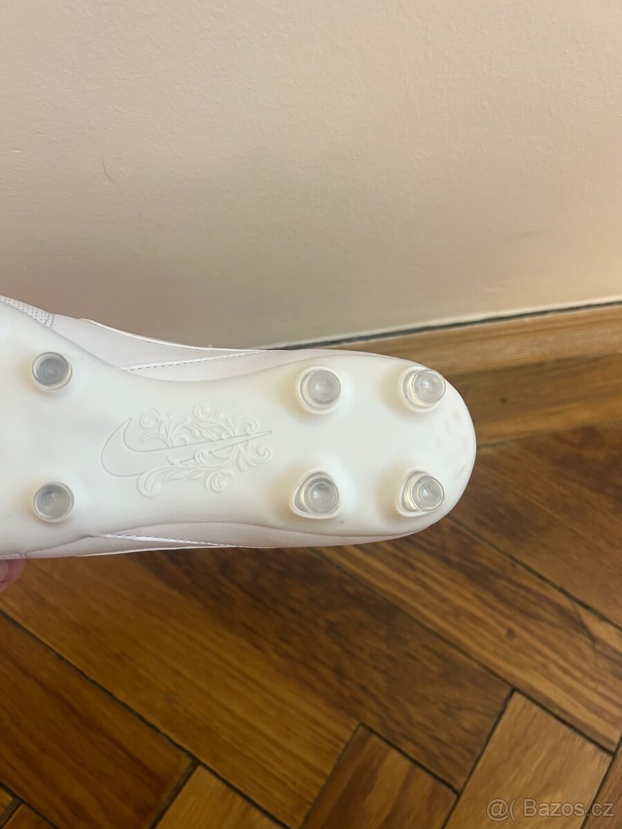 Kopačky Nike Premier III - 5