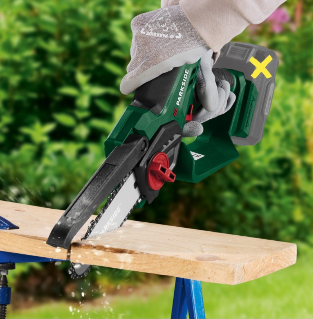 Aku řetězová pila Parkside V20 do ruky s baerií ah4 naječkou - 5