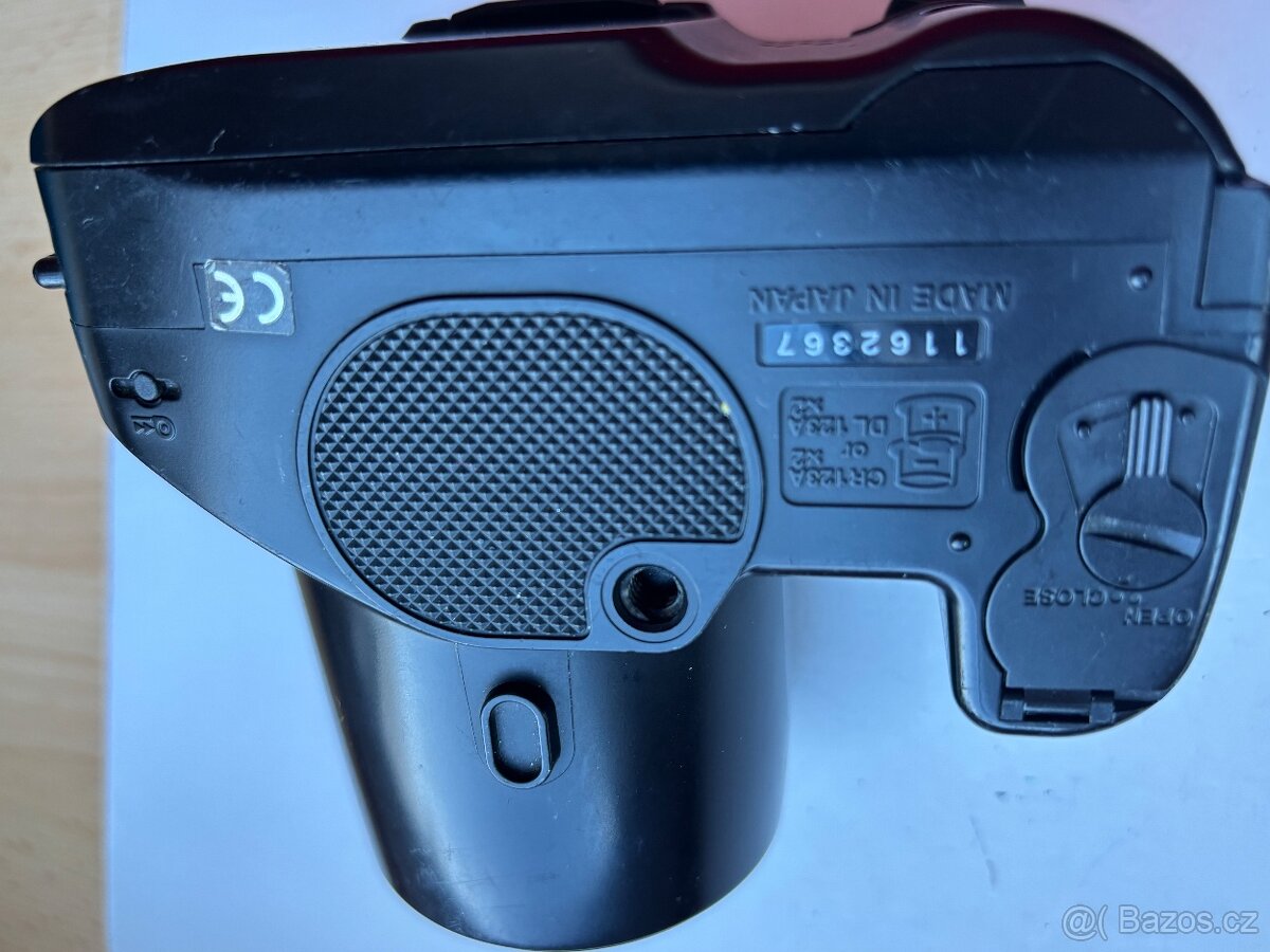 Olympus IS-100 S - 5