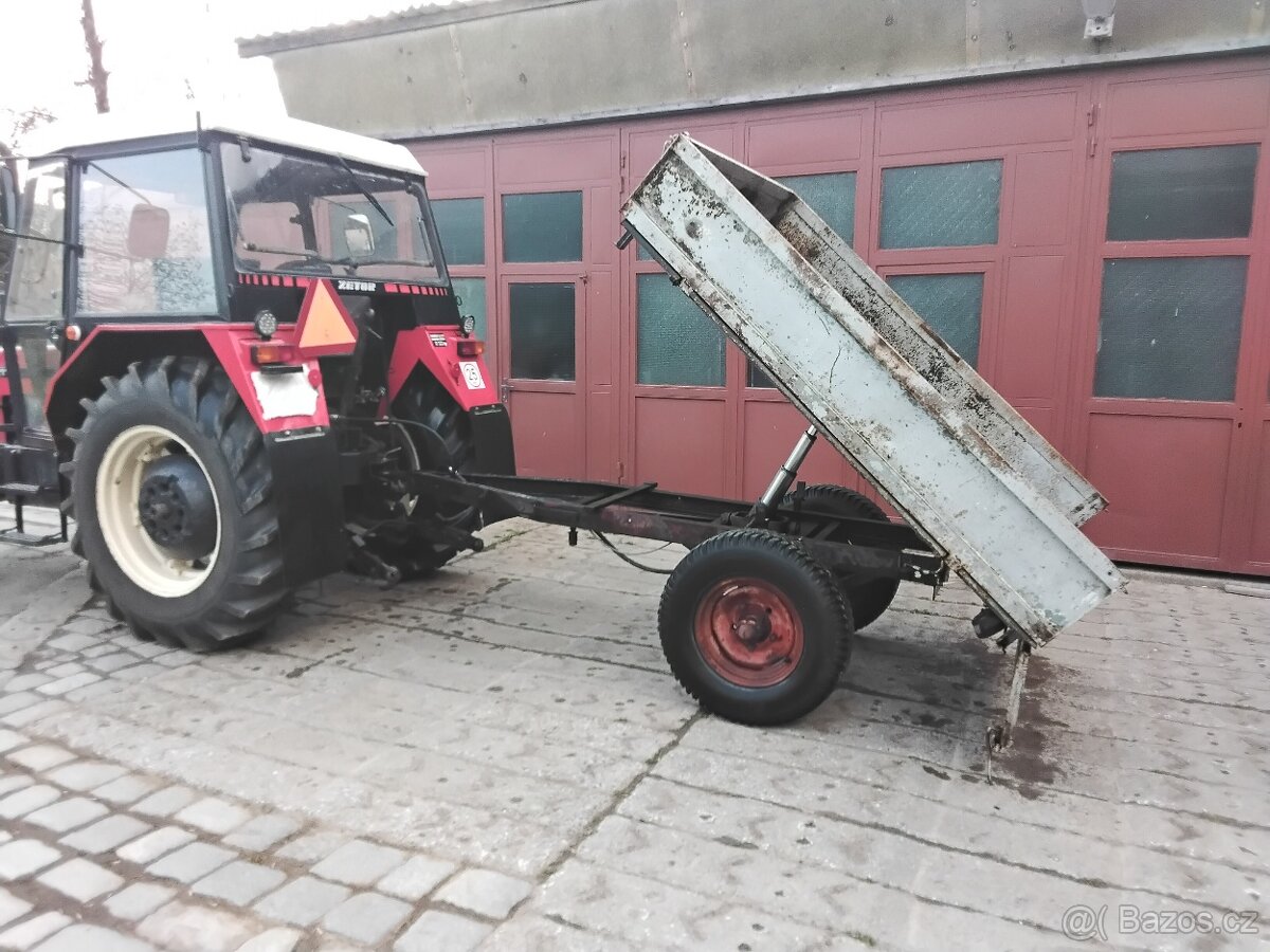 Sklápěcí kára za traktor - 5