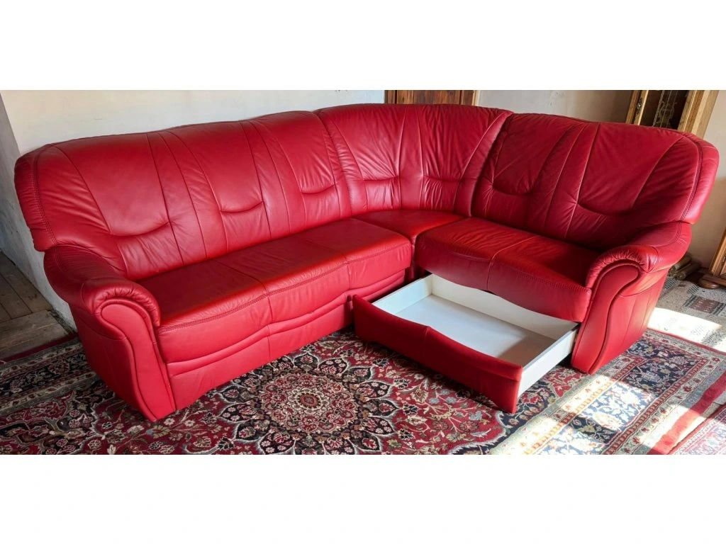 Rohová rozkládací kožená červená sedačka,4670 - 5