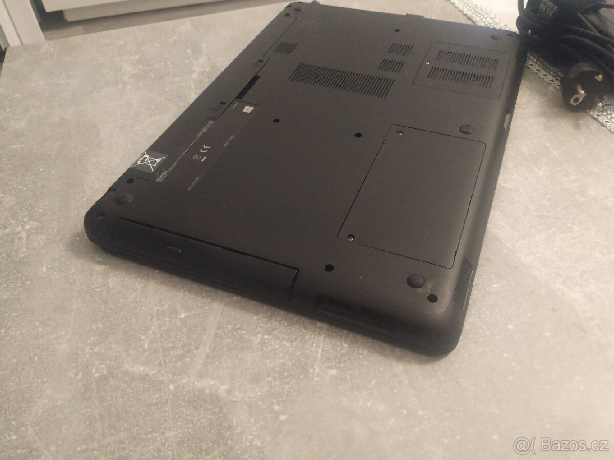 Sony Vaio SVF152C29M - 5