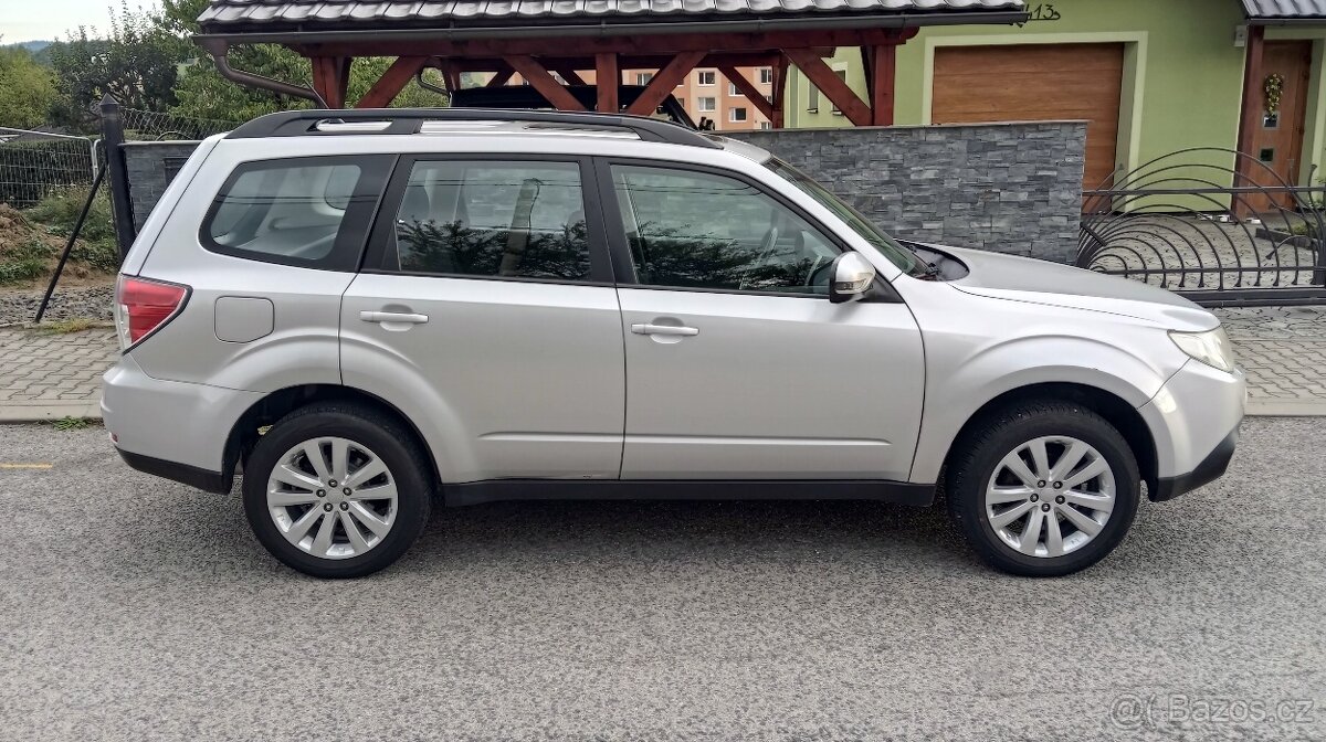 Subaru Forester 2.0 benzín - 5