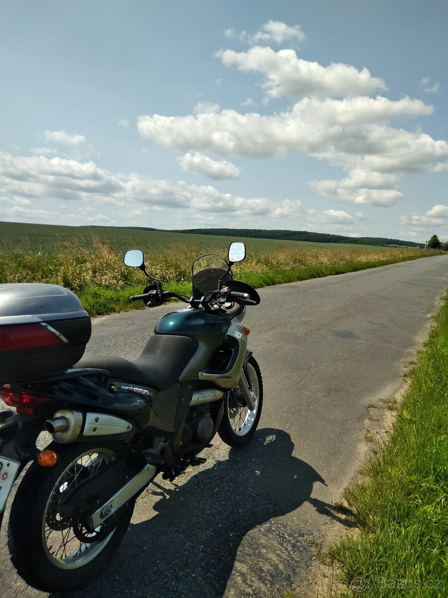 Aprilia Pegaso 650 i.e.
