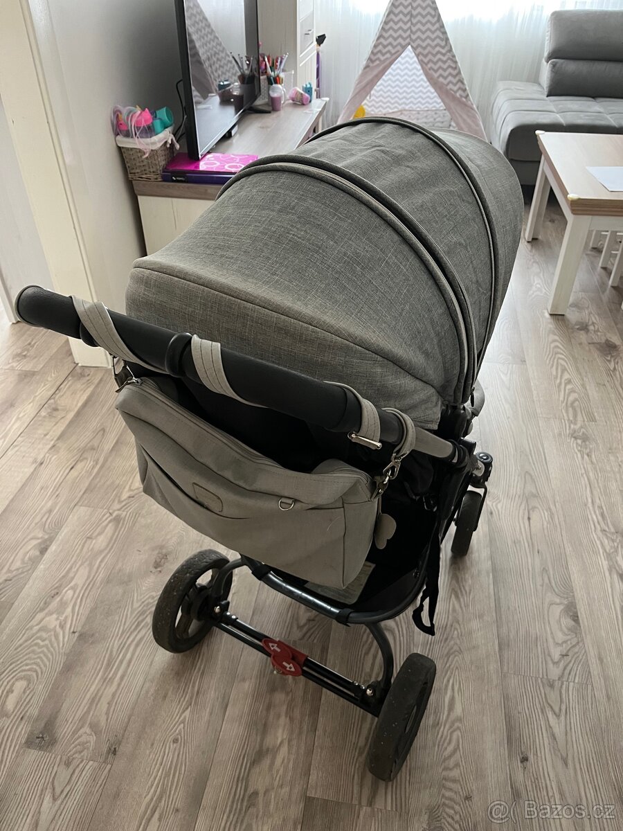 Kočárek Valco Snap Ultra sporťák a korbička - 5