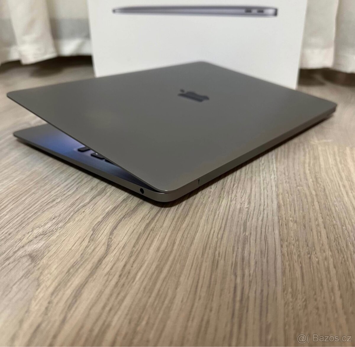 MacBook Air M1 (2020) – 8GB / 256GB / Space Grey – TOP stav - 5