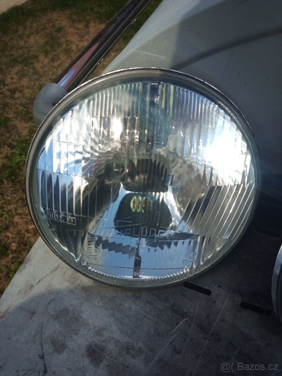 Škoda 105–120: originál přední světla H4 - 5