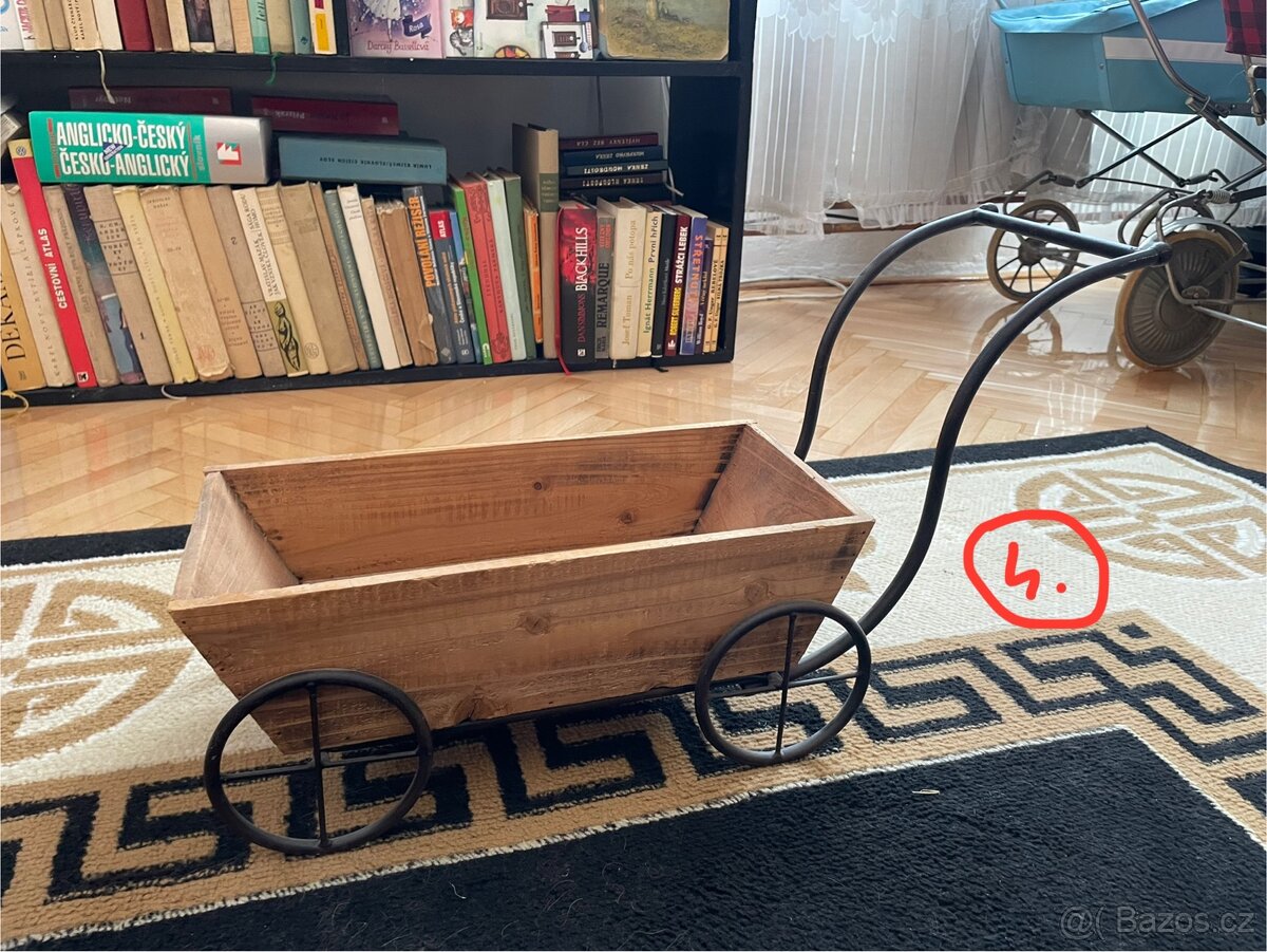 Starožitné kočárky - 5