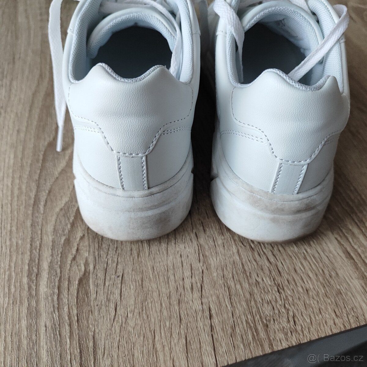 Krásné bílé tenisky jako N.O.V.É. vel. 39 - 5