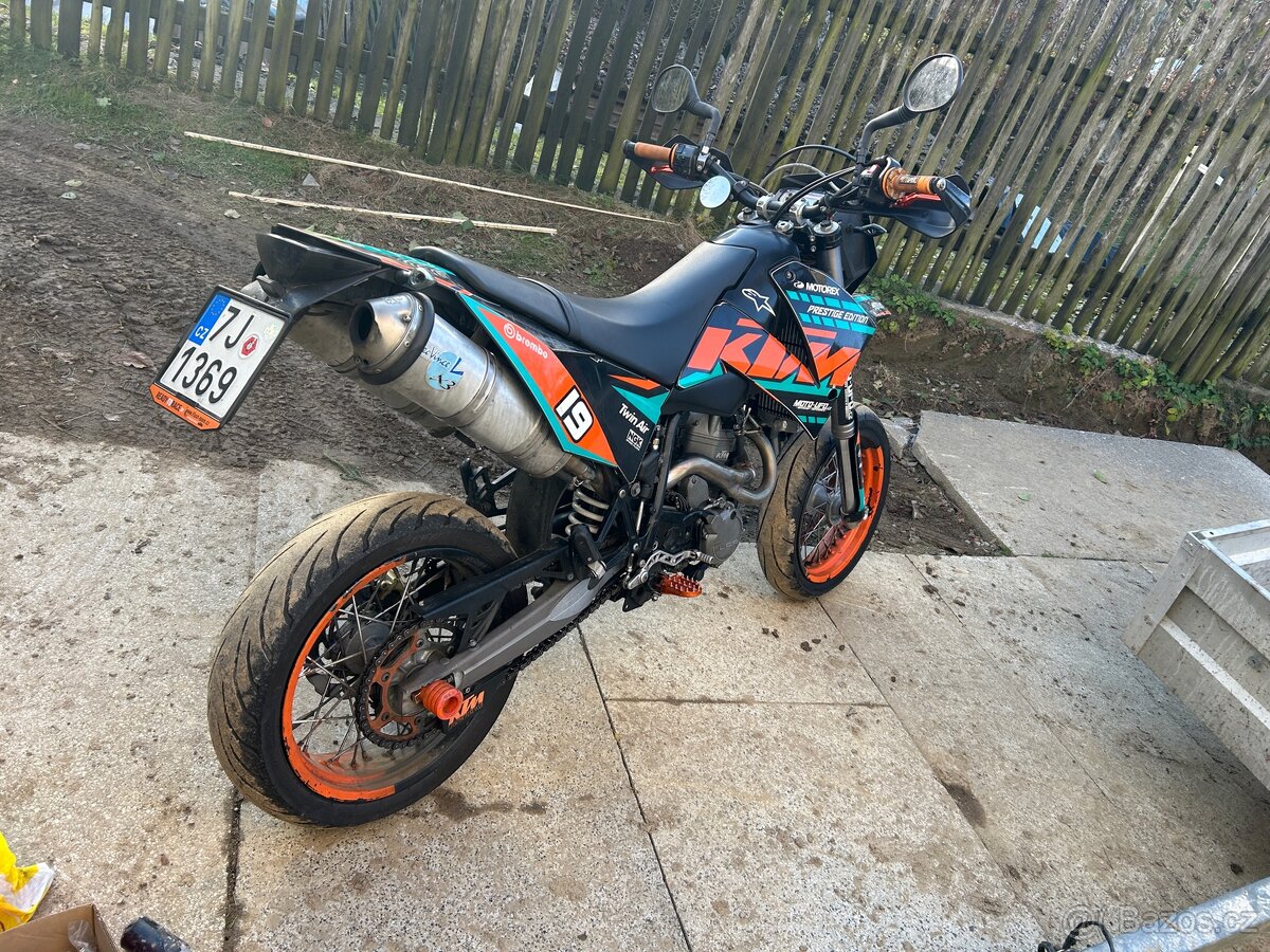 KTM LC4 640 SUPERMOTO - 5