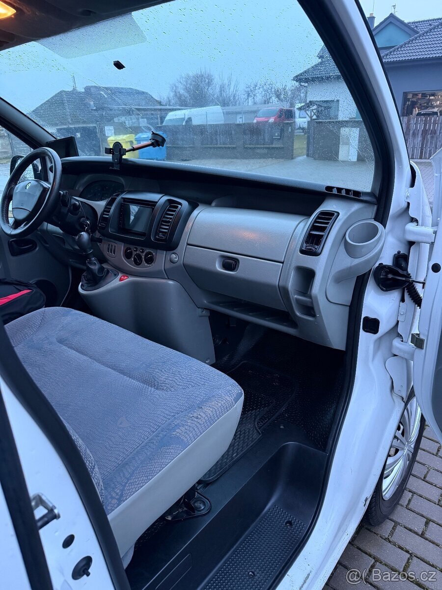 Renault Trafic - 5