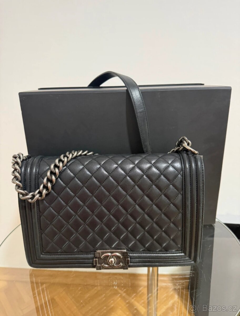 Chanel Boy medium kabelka - 5