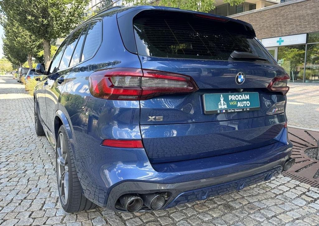 BMW X5, M50i V8 - 5