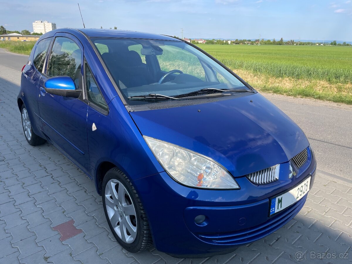 Mitsubishi Colt 1,2i najeto 80000km Klima - 5