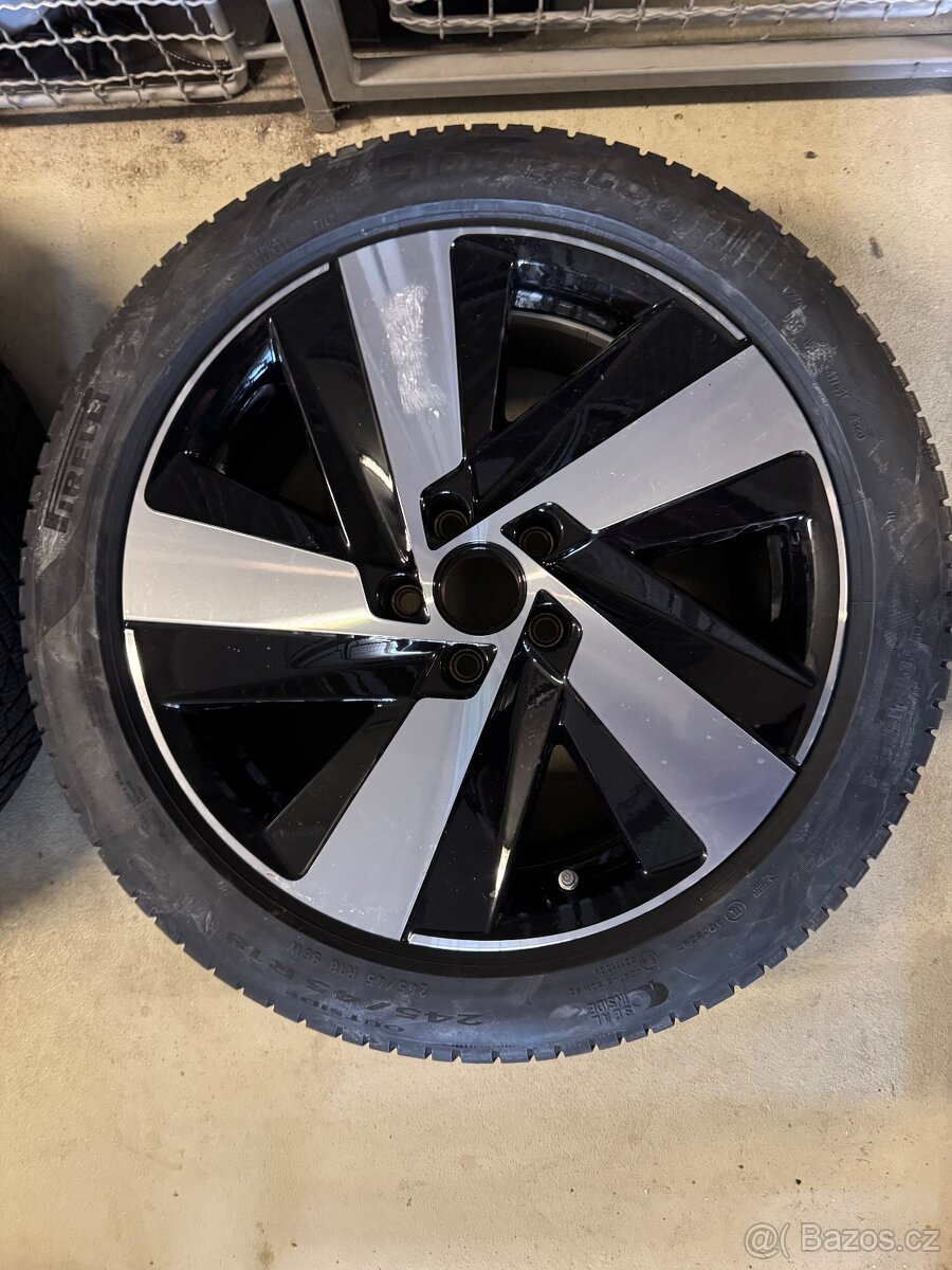 zánovní originální disky Volkswagen včetně zimních pneumatik - 5