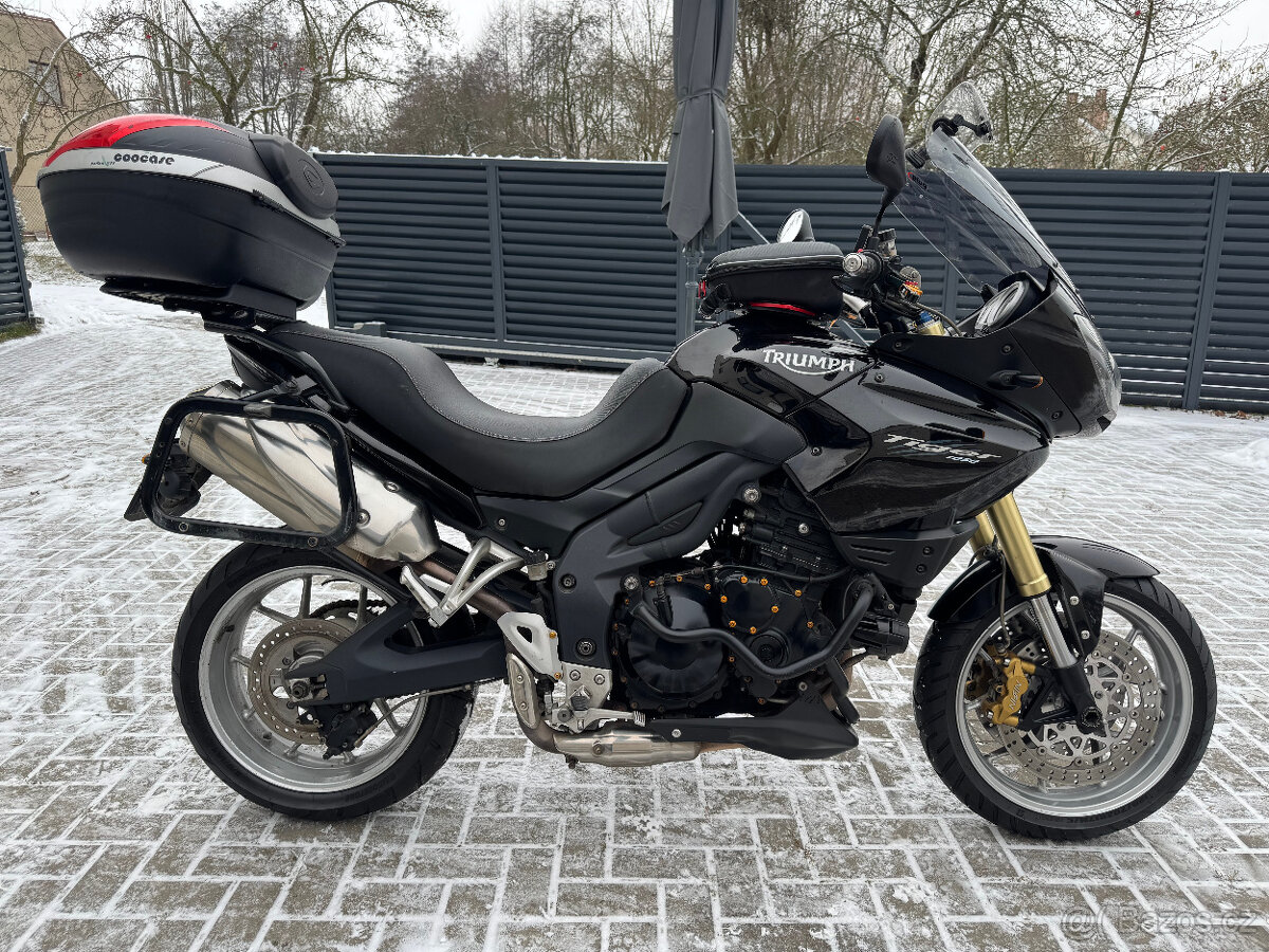 Triumph Tiger 1050