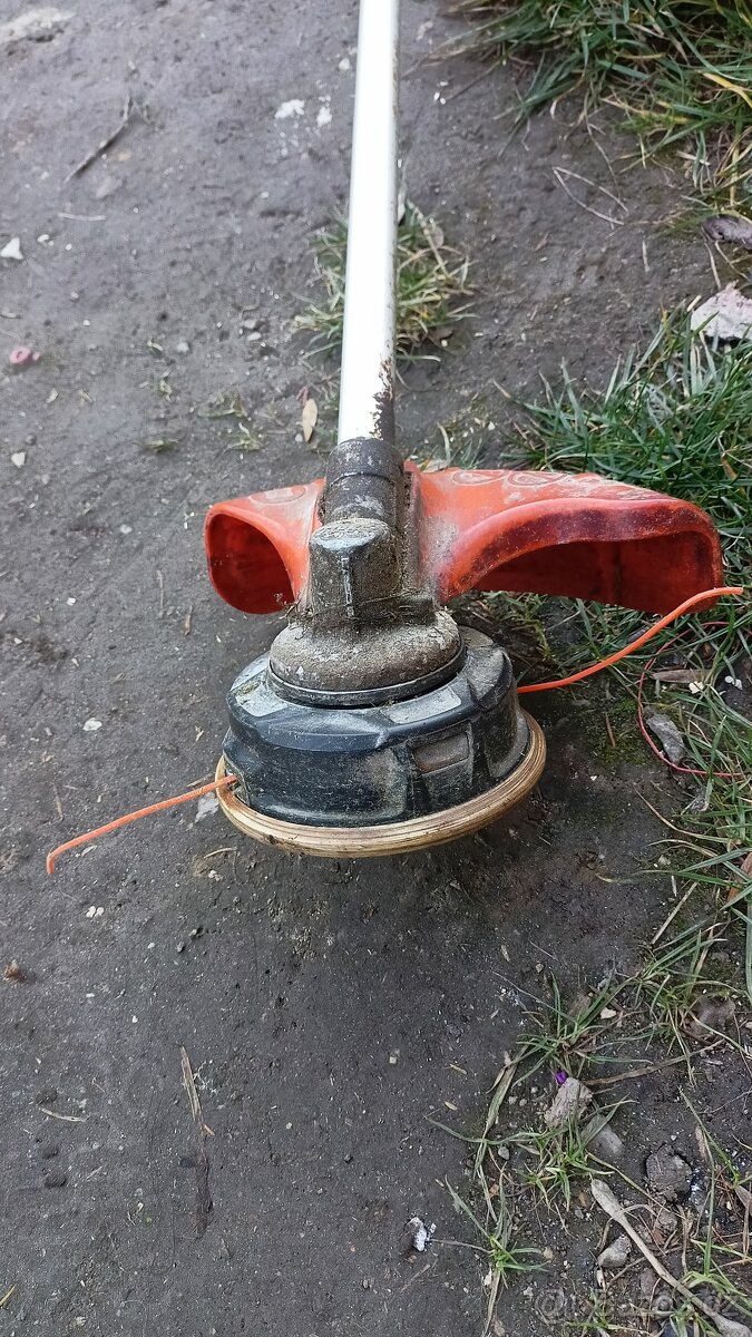 Stihl křovinořez - 5