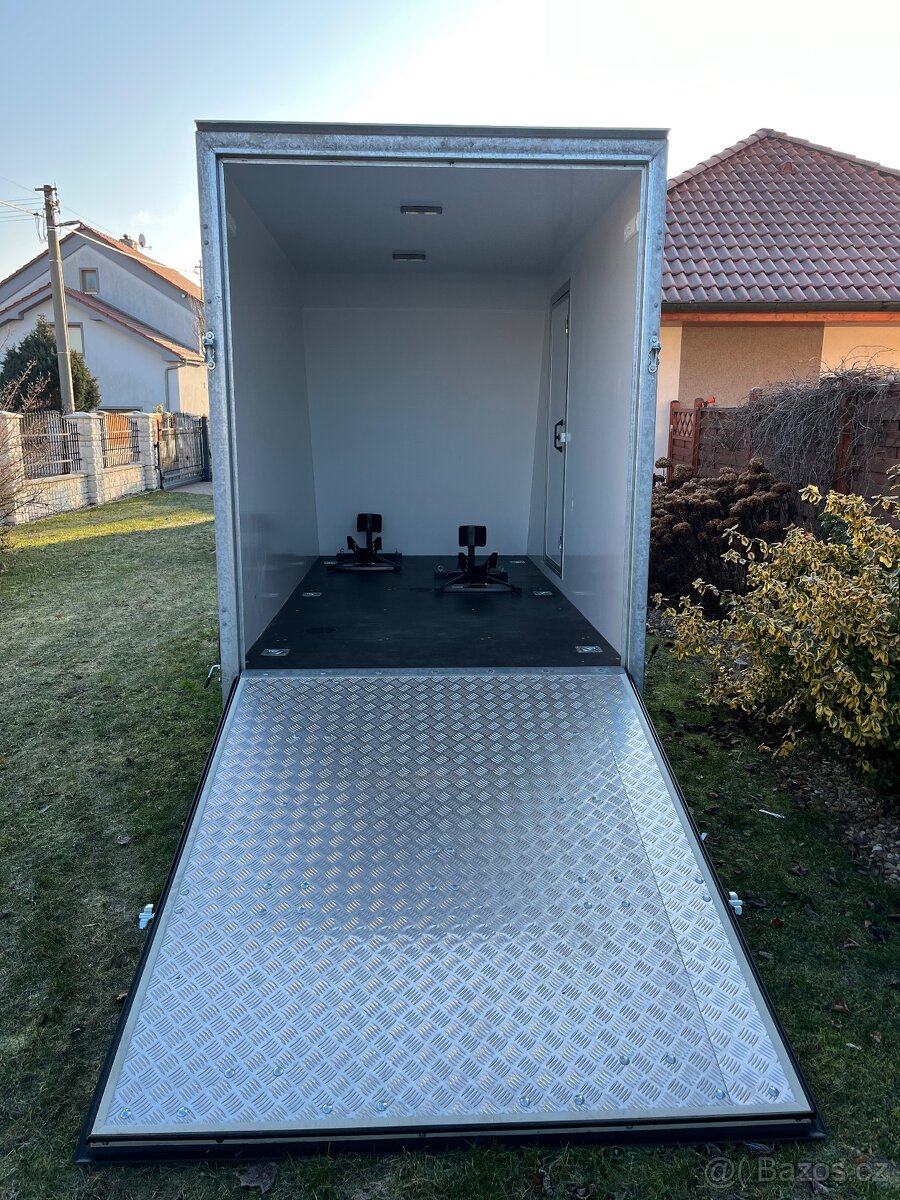 Skříňový přívěs - 5