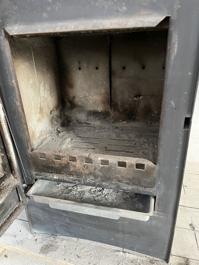 Krbová kamna SKAL II (7 kW) ve velmi dobrém stavu - 5