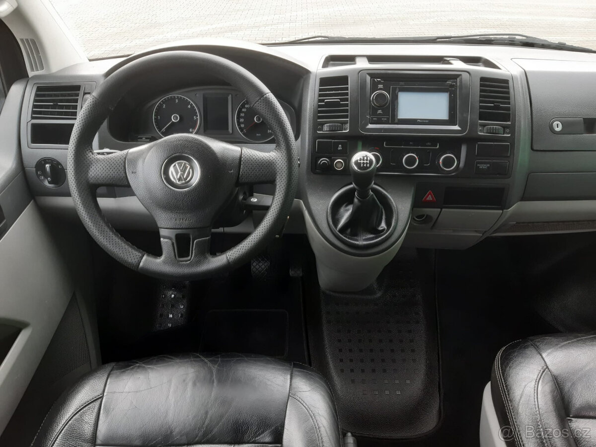 VW Transporter T5 facelift, 2,0 103kw, r.v.2011, 5míst, long - 5