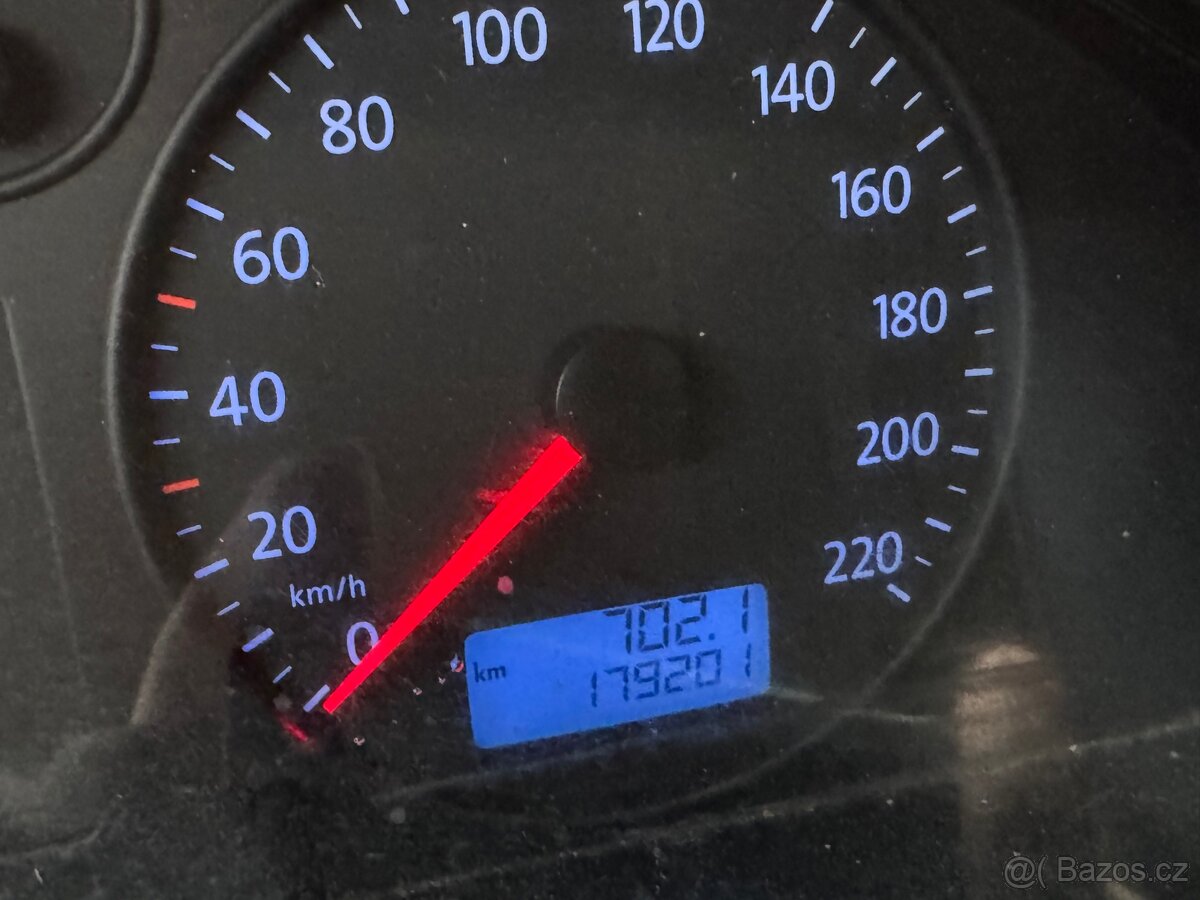 Vw T5 4x4 vysoký dlouhý - 5