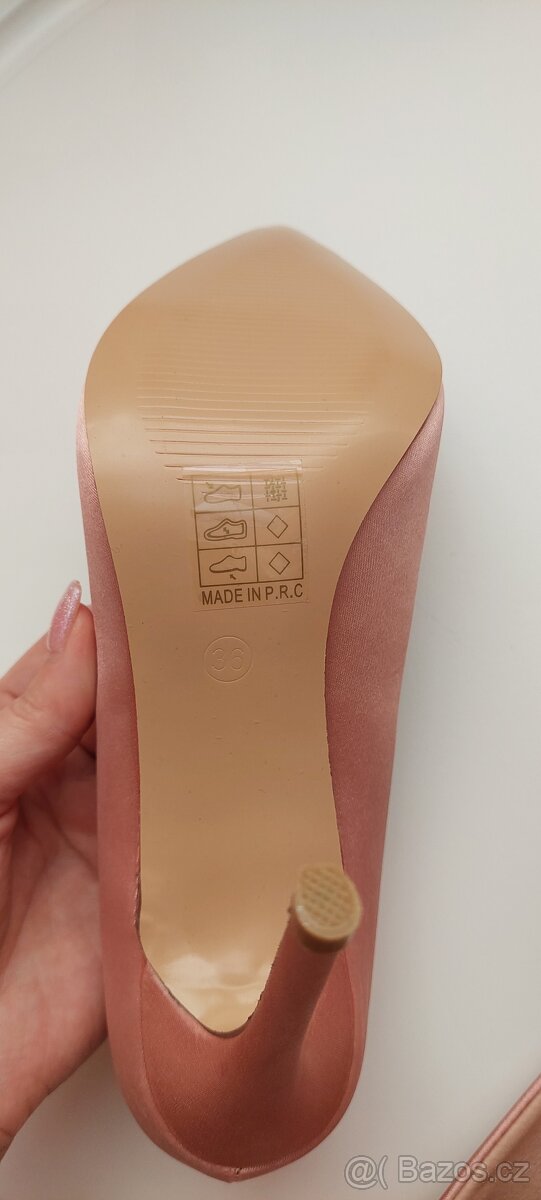 Lodičky saténové - 5