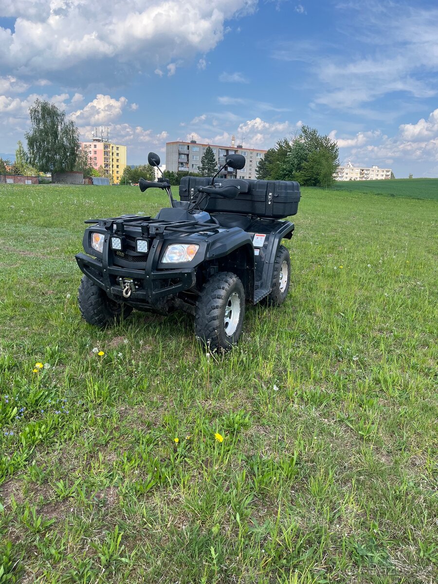Čtyřkolka HS700