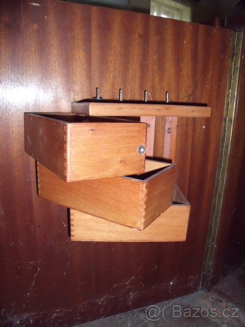 Šicí stroj MINERVA, šlapací - 5