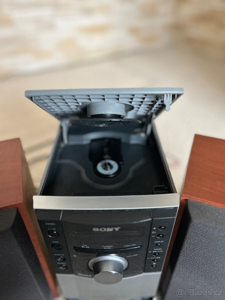 Sony mini Hi-Fi systém - 5