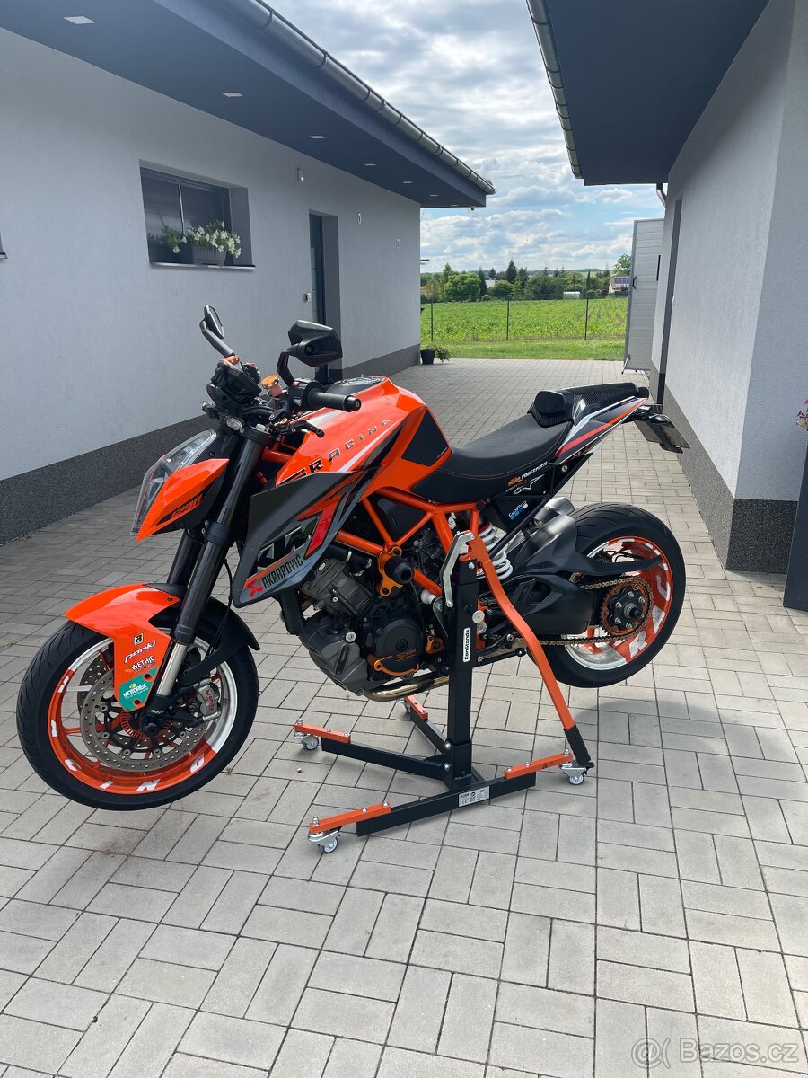 KTM 1290 Super Duke R (2014) - 5