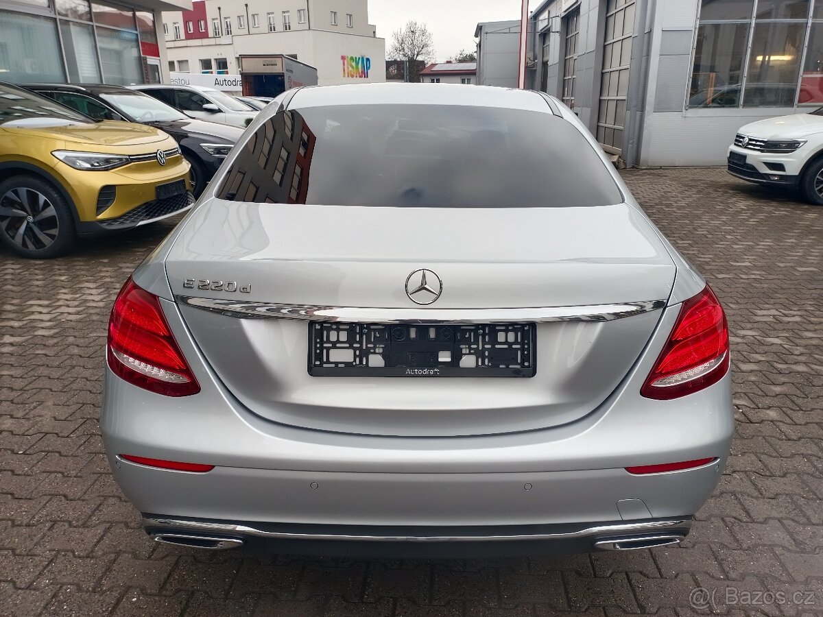 Mercedes-Benz E 220d Sedan AVANTGARDE - záruka Autodraft - 5