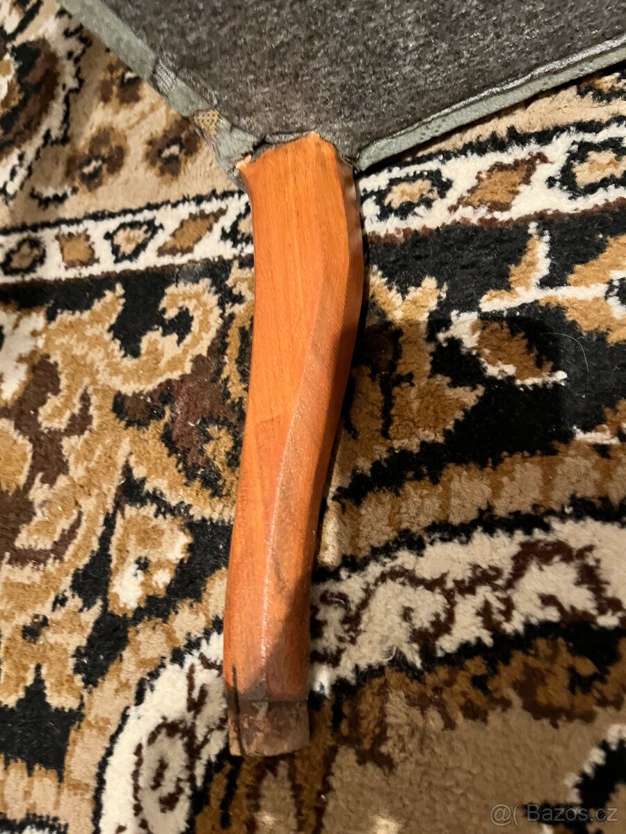 Rozkládací sedačka a 2 křesla - 5