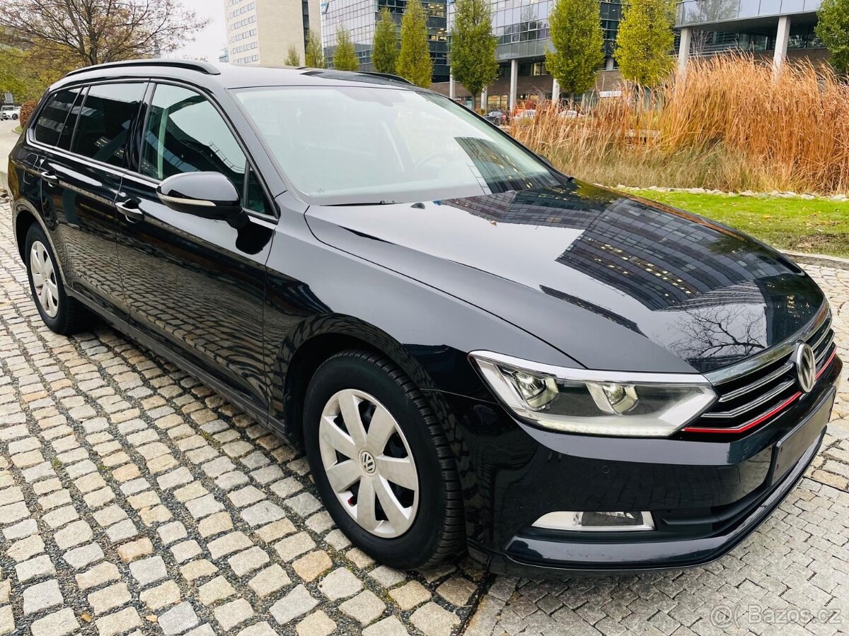 Volkswagen Passat 2.0TD 2019 AUT LED SENZORY VÝHŘEV SERVISKA - 5