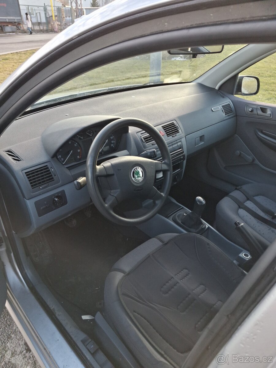 Škoda Fabia 1,4 mpi r.v.11/2002 - 5