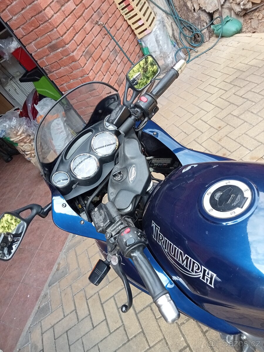 Triumph trophy 1200 - 5
